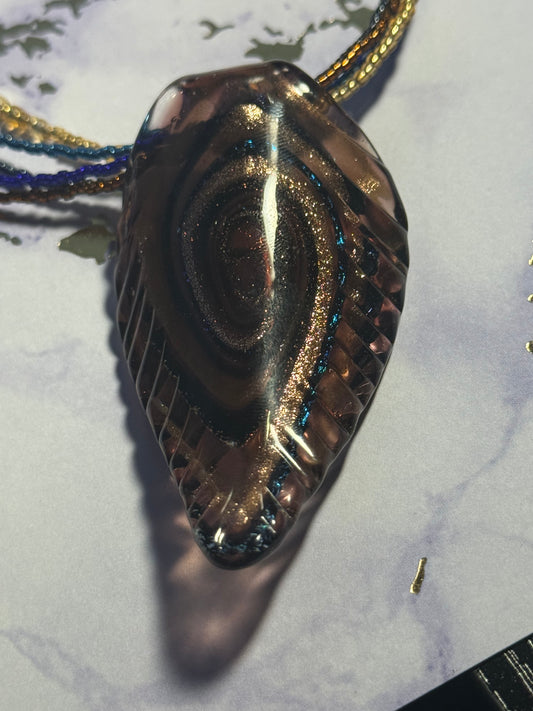 Retro Pendant Necklace